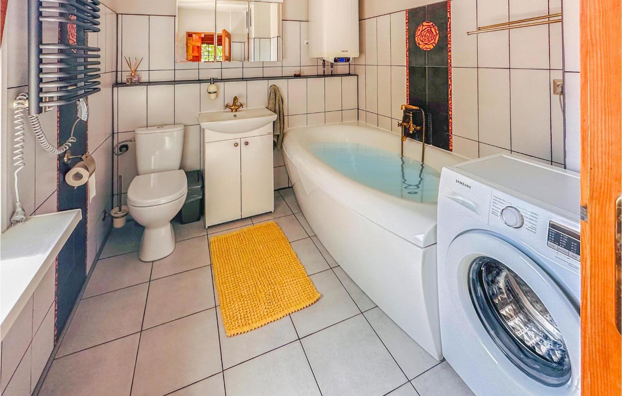 3 Bedroom Lovely Home In Nowe Warpno Bagian luar foto